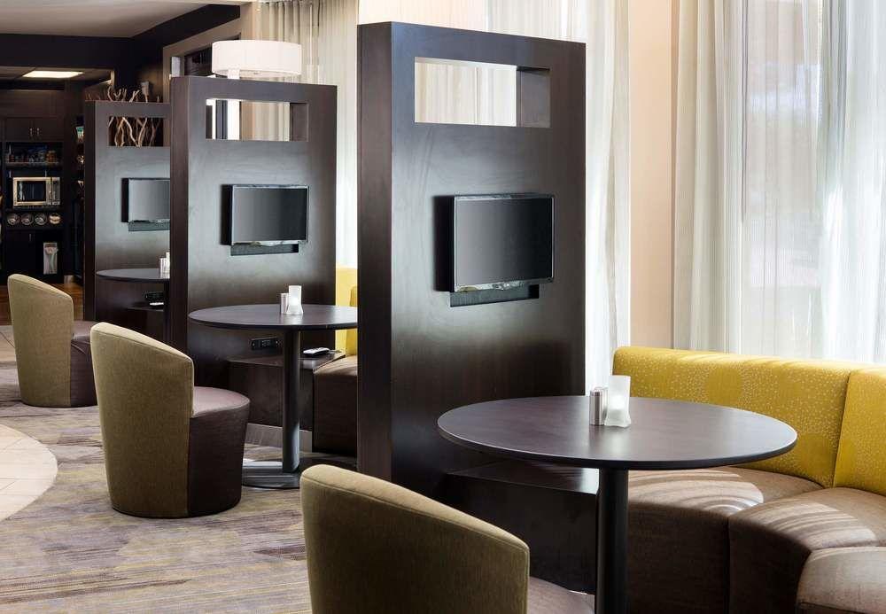Courtyard By Marriott Phoenix Airport Екстериор снимка